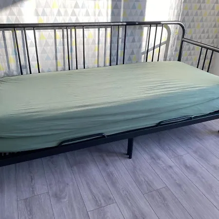 Amicie 27m2, Balcon Couvert, Pres Centre-gare-cathedrale, Wifi Appartement Reims