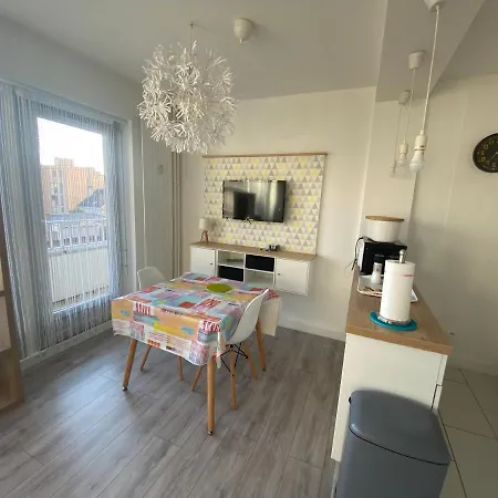 Apartman Amicie 27m2, Balcon Couvert, Pres Centre-gare-cathedrale, Wifi