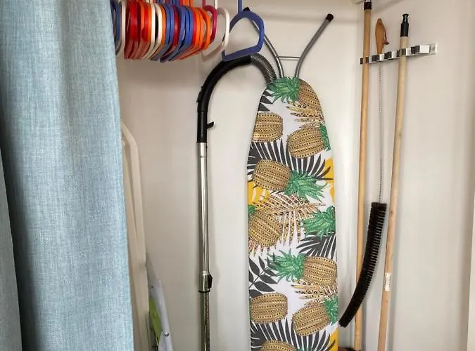 Amicie 27m2, Balcon Couvert, Pres Centre-gare-cathedrale, Wifi Reims