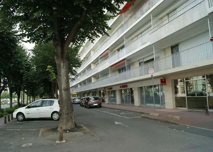 Amicie 27m2, Balcon Couvert, Près Centre-gare-cathédrale, Wifi Appartement *