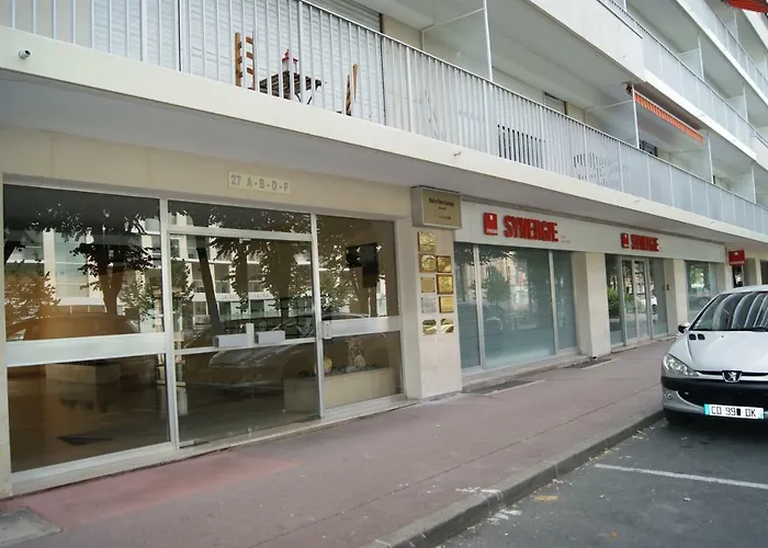 Amicie 27m2, Balcon Couvert, Près Centre-gare-cathédrale, Wifi Appartement Reims